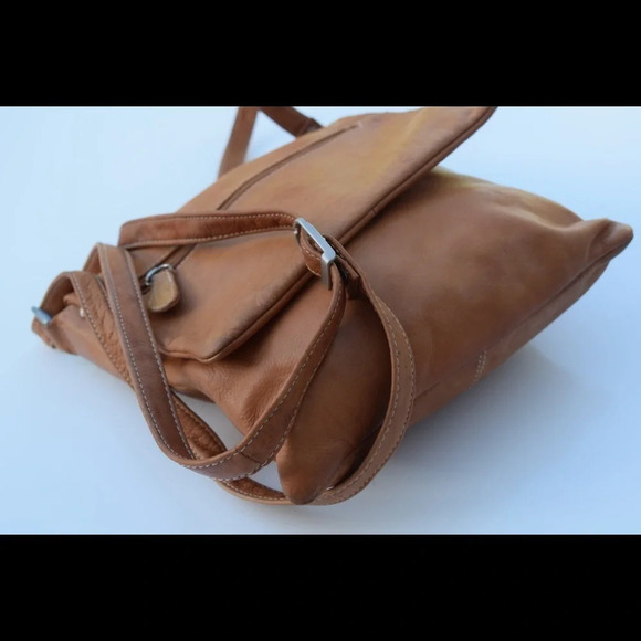 Vera Pelle cross body bag - Picture 2 of 8